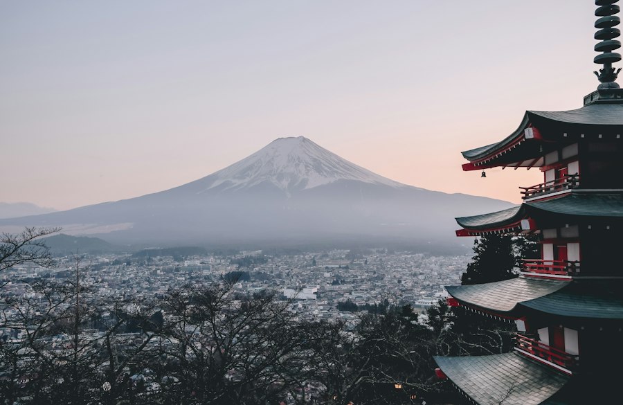 Photo tourism